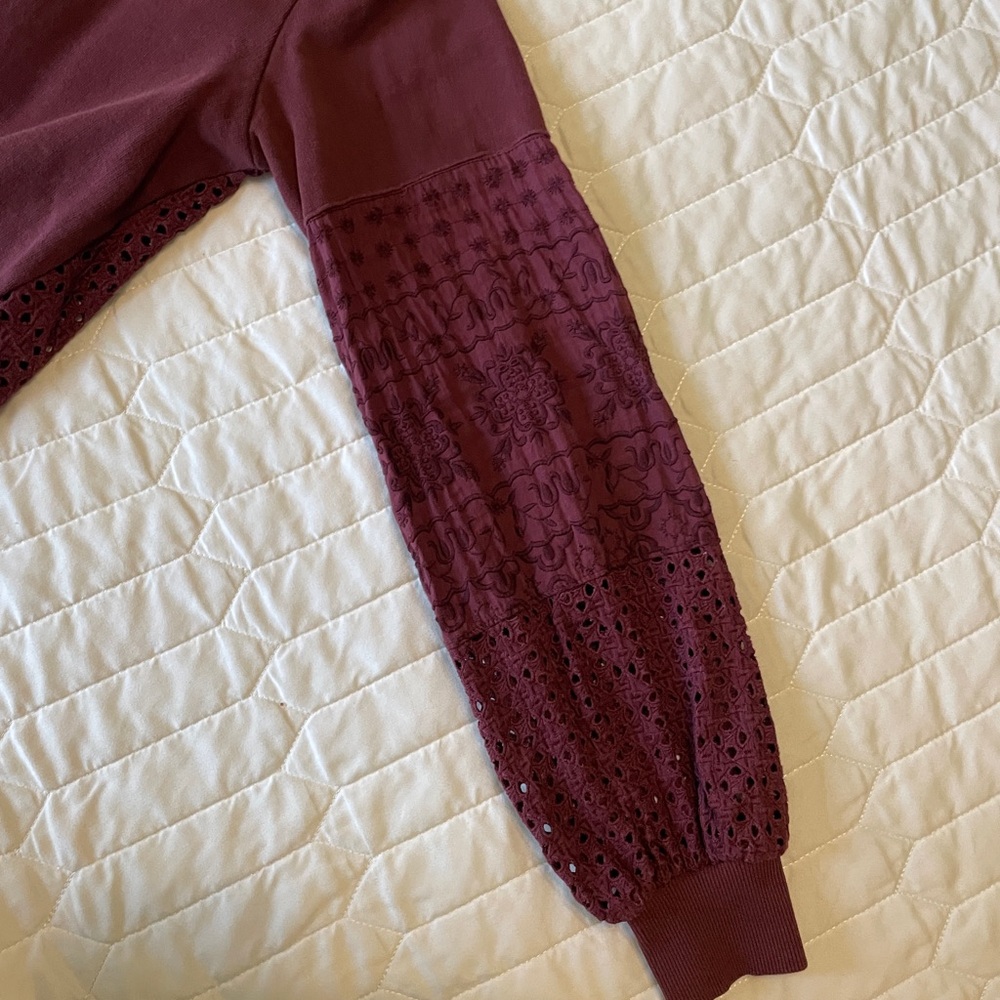 Anthropologie Plum Eyelet V Neck Balloon Sleeve Sweater Size XS - Picture 6 of 9